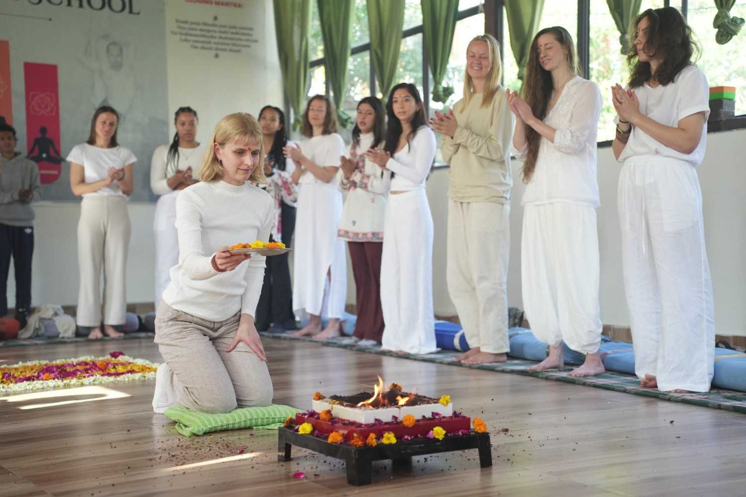Best Yoga Teacher Training in India - Rishikesh Yoga Institute