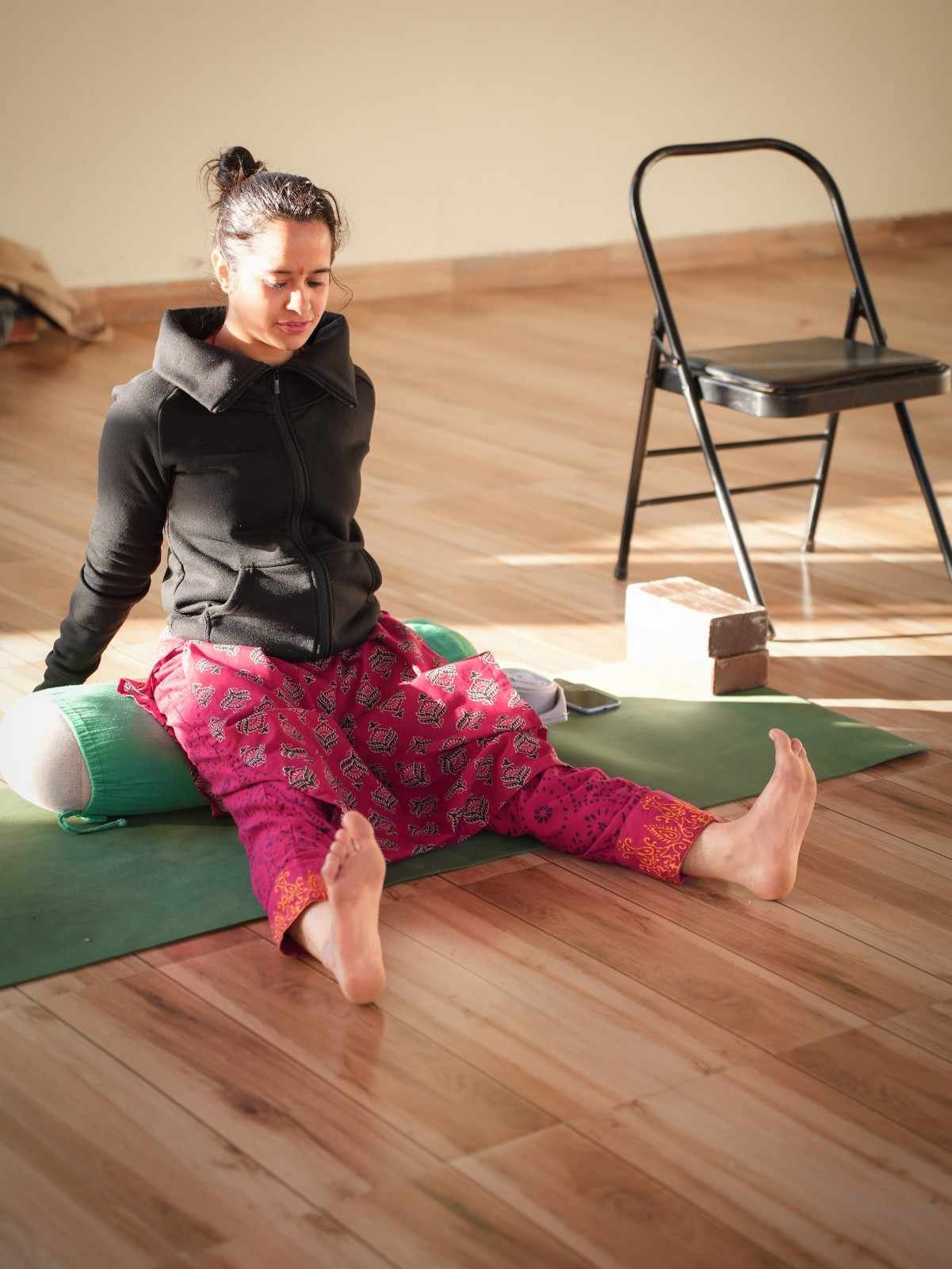 Prenatal-Yoga-Teacher-Training-Course-Certification-10