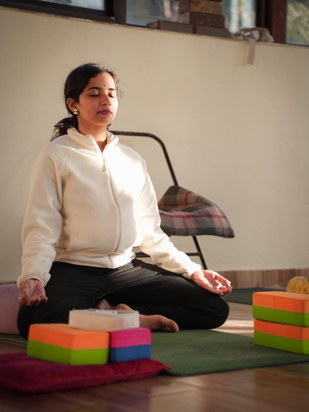 Prenatal-Yoga-Teacher-Training-Course-Certification-7