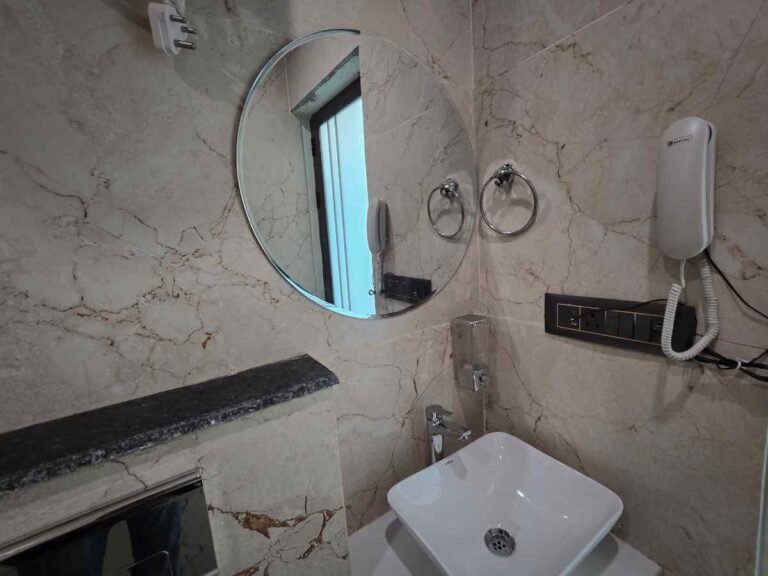 Toilet-1